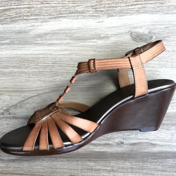 NWT Clarks Holly Pearl Beige Wedge Sandals 07.5M - Picture 7 of 9